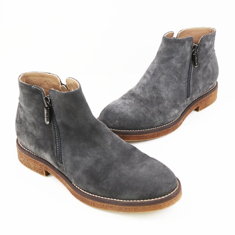 Elegant Black Ankle Booties for Women - Picture 3 of 11